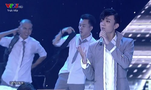 Thanh mua Trung Quan dung buoc trong liveshow 2 The Remix 2016-Hinh-3